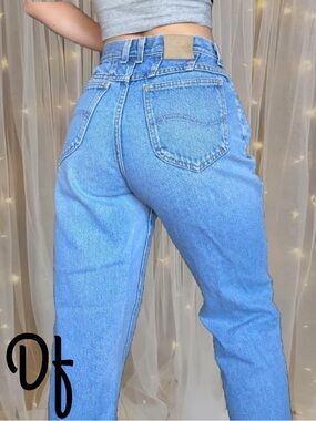 VTG Lee High-Waist Light Blue Women’s Jeans Size 26-27 Waist